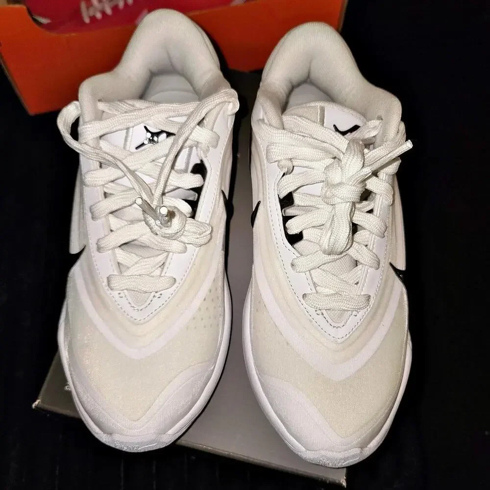 Nike a one whiteblack sneakers size